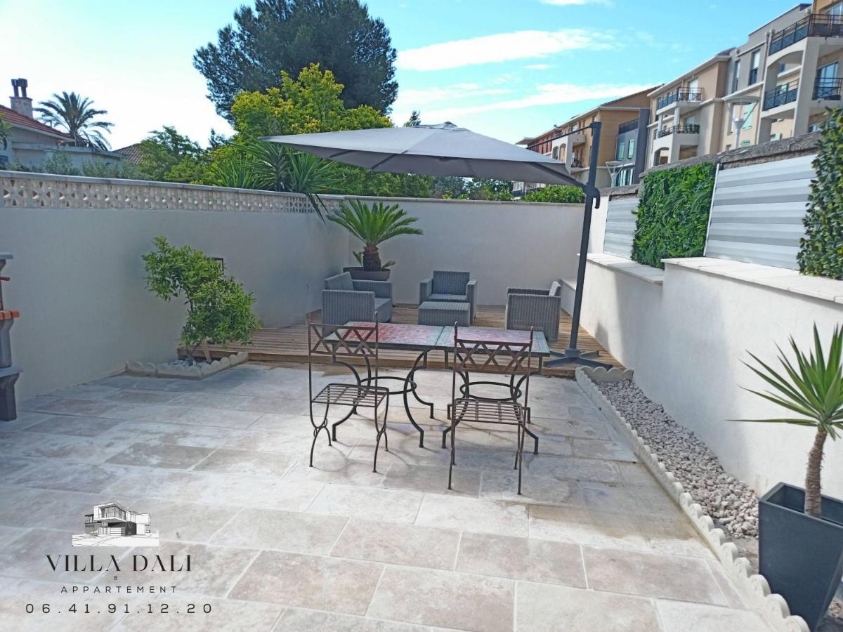 Villadali-Fr Appart Hotel Toulon Clim, Wifi, Terrasse, Cuisine Parking Gratuit Exteriör bild