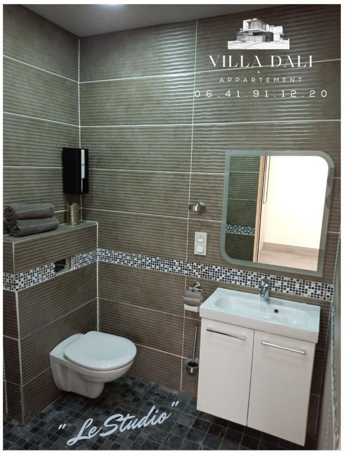 Villadali-Fr Appart Hotel Toulon Clim, Wifi, Terrasse, Cuisine Parking Gratuit Exteriör bild